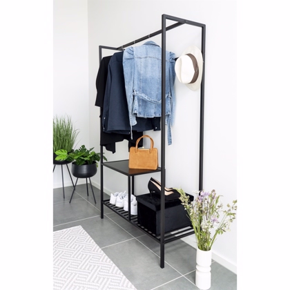 Karl garderobe med 2 hylder