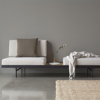 Puri Daybed