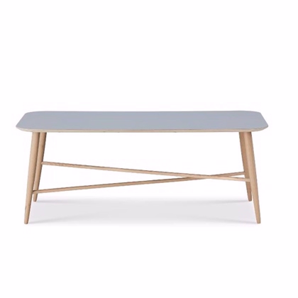 Thomsen Furniture l Cross sofabord l Massiv egetræ