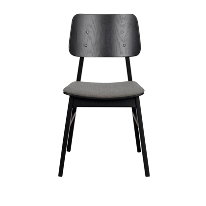 Sort spisebordsstol - Enkelt design fra svenske Rowico